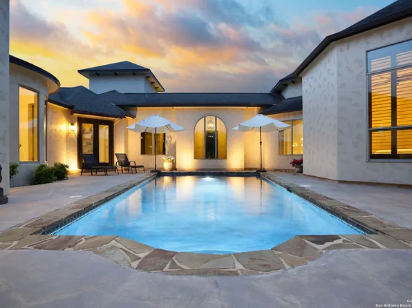 22217 Via Posada, San Antonio, TX 78266