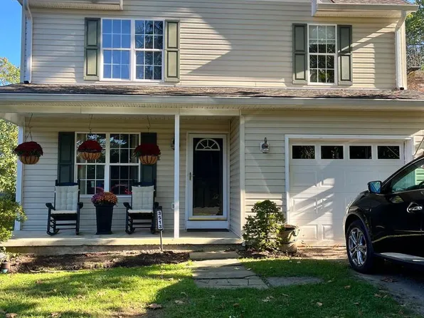 3513 Oak Dr, Edgewater, MD 21037