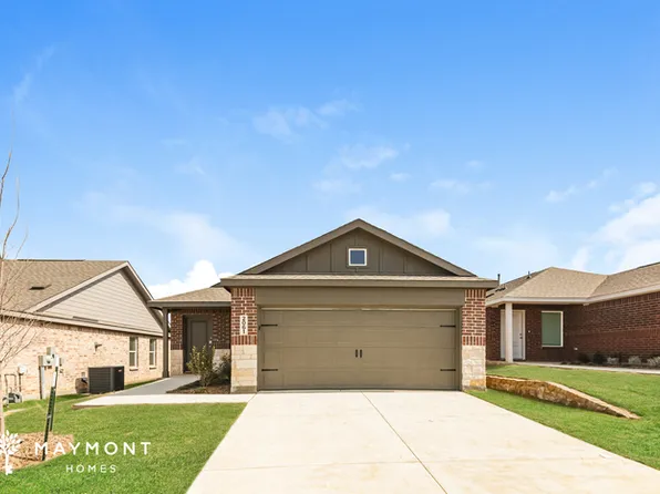 2061 Belgian Dr, Aubrey, TX 76227