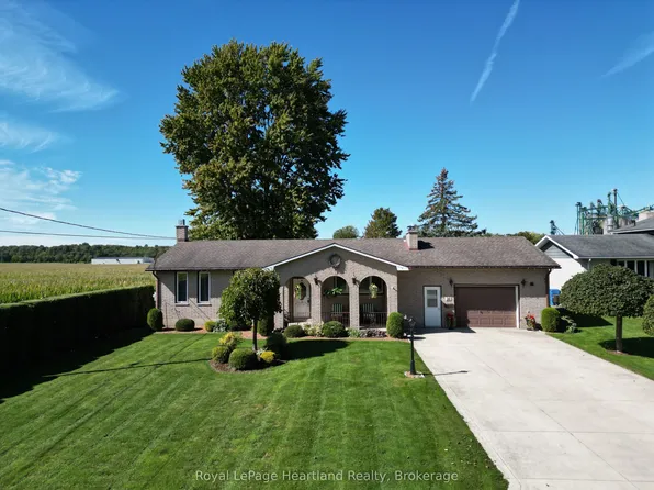 26 York Cres, Bluewater, ON N0M 1X0