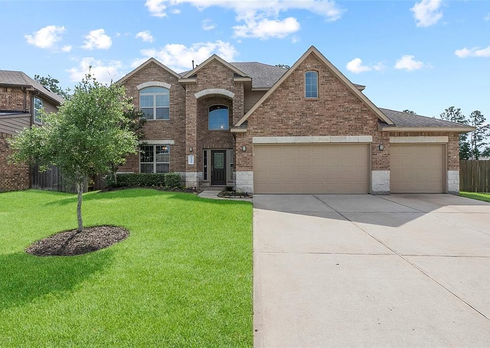 Welcome to 24502 N Denham Ridge Lane. Well-maintained and move-in ready, this 4 bedroom, 3.5 bath home with 3 car garage is a rare find!