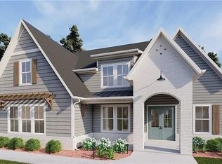 8330 Creekside Overlook Dr, Gainesville, GA 30506