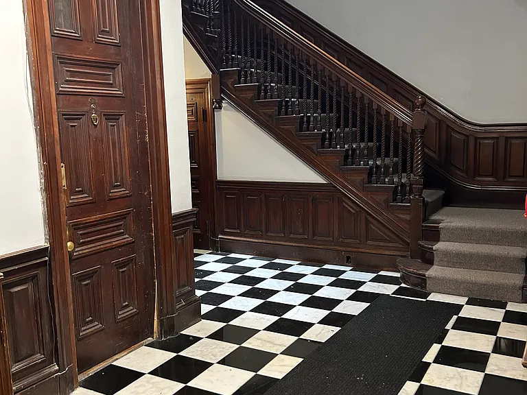 406 Beacon St #1 — Photo 2