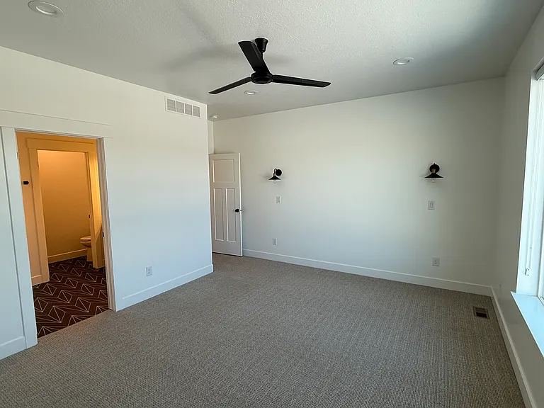 3142 W Harvard Dr — Photo 57