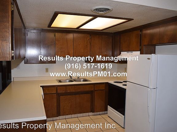 3rd image of 1206 Crescendo Dr
