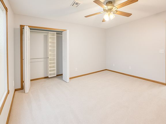 5th image of 810 Park St