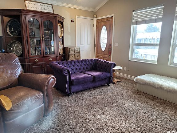 2nd image of 2614 W Ledgewood Dr