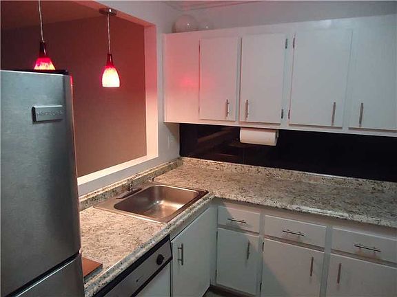 2nd image of 7815 Camino Real #I-103
