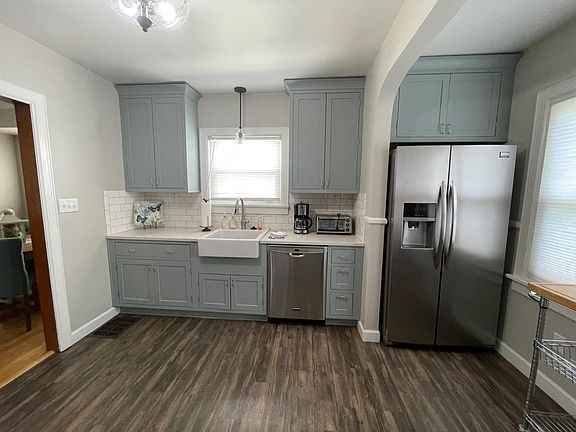 3rd image of 1707 Orleans Dr