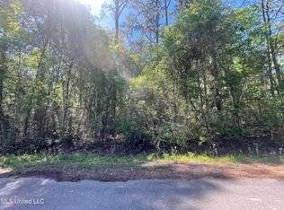 Trotter St, Ocean Springs, MS 39564