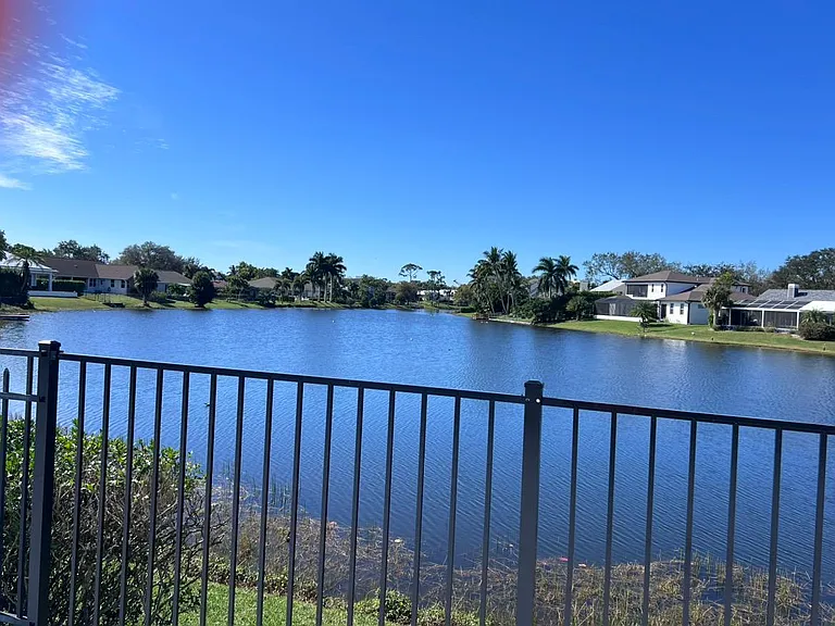 Florida lake in backyard - not meant for swimming
