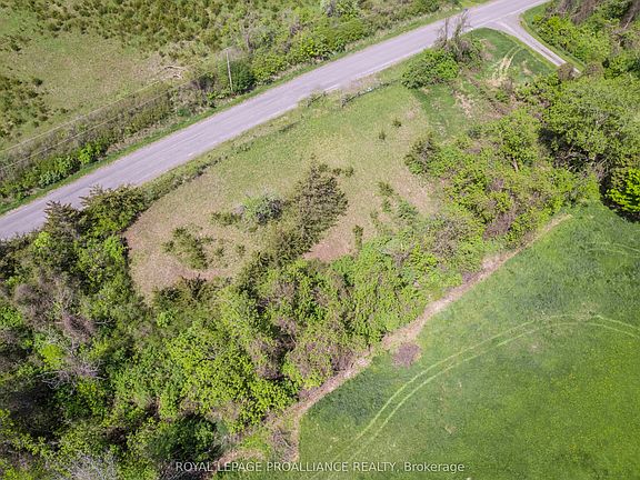 4th image of 297 Zion Rd