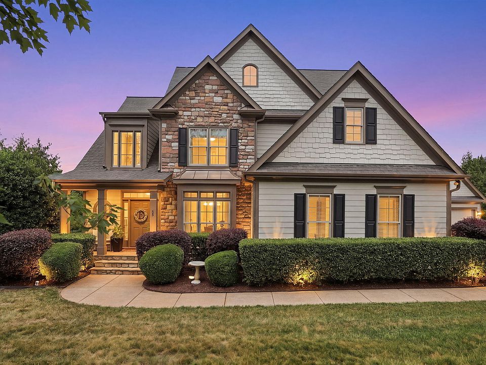 1st image of 55 Princeton Manor Dr