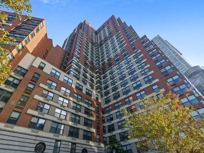 102 Christopher Columbus Dr APT 501, Jersey City, NJ, 07302