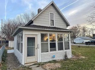 1723 S 8th St, Council Bluffs, IA 51501