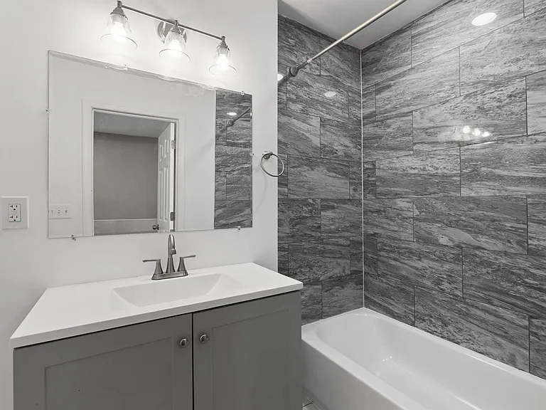 531 N Belnord Ave — Photo 12