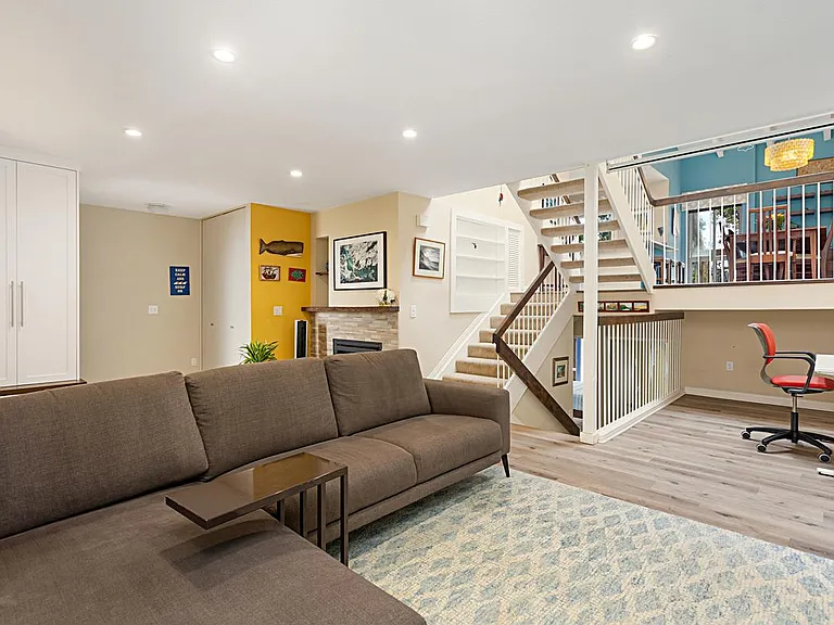347 S Sierra Ave #190 — Photo 5