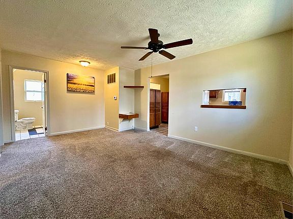 4th image of 3756 Elmhill Dr