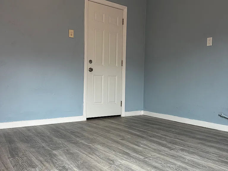 1401 S Palos Verdes St #6 — Photo 1