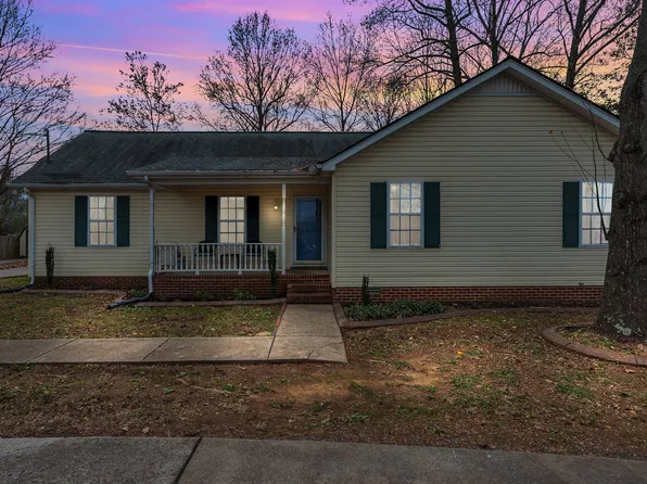 3716 Southridge Blvd, Murfreesboro, TN 37128