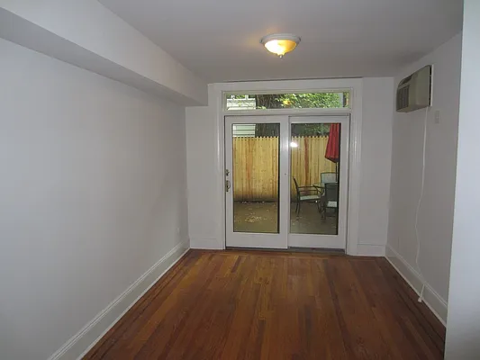 Rented by Aguayo & Huebener Brooklyn | media 7