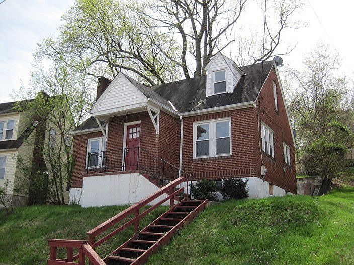 1st image of 1807 Beechwood Dr