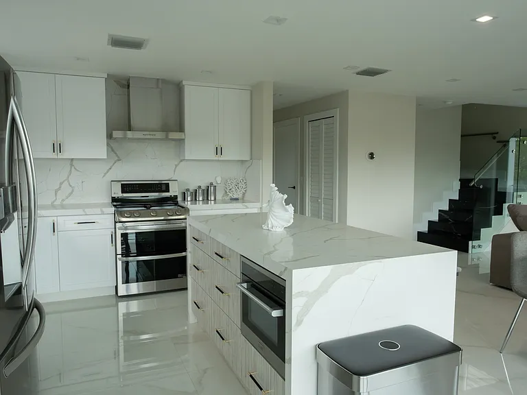 103 Azalea St — Photo 33