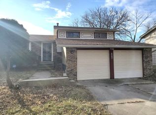 1826 218th St, Sauk Village, IL 60411