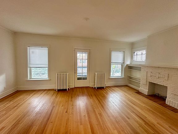 2nd image of 6434 N Magnolia Ave #1