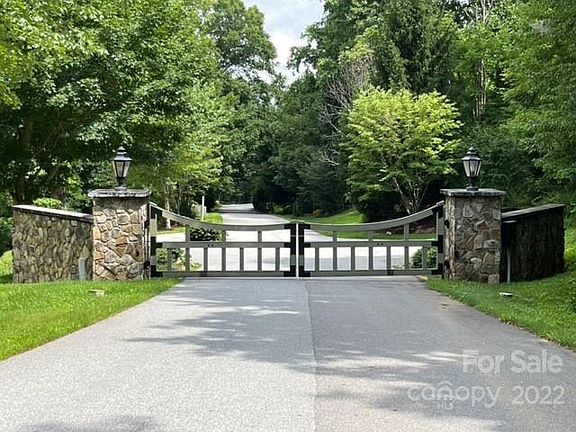 3rd image of 21 Talking Rock Ln #49