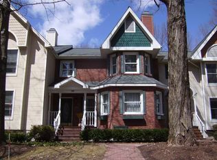 32 Sicada St, Saratoga Springs, NY 12866