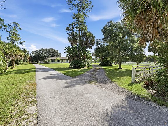 4th image of 14095 BIDDEX Road