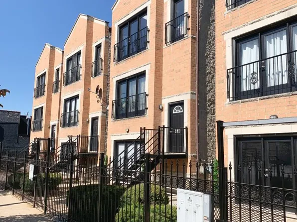 4644 W 63rd St Unit 3, Chicago, IL 60629