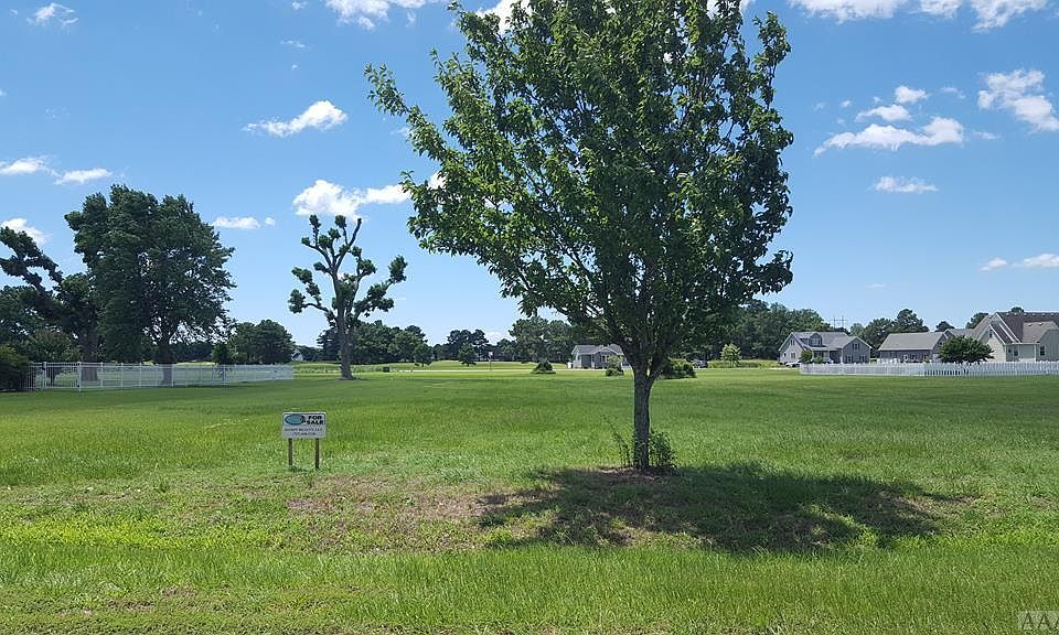 1st image of 106 Richmond Ct