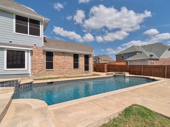 4th image of 3800 Hollander Way