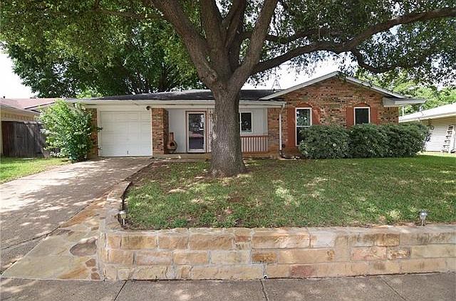 1st image of 607 Ferguson Dr