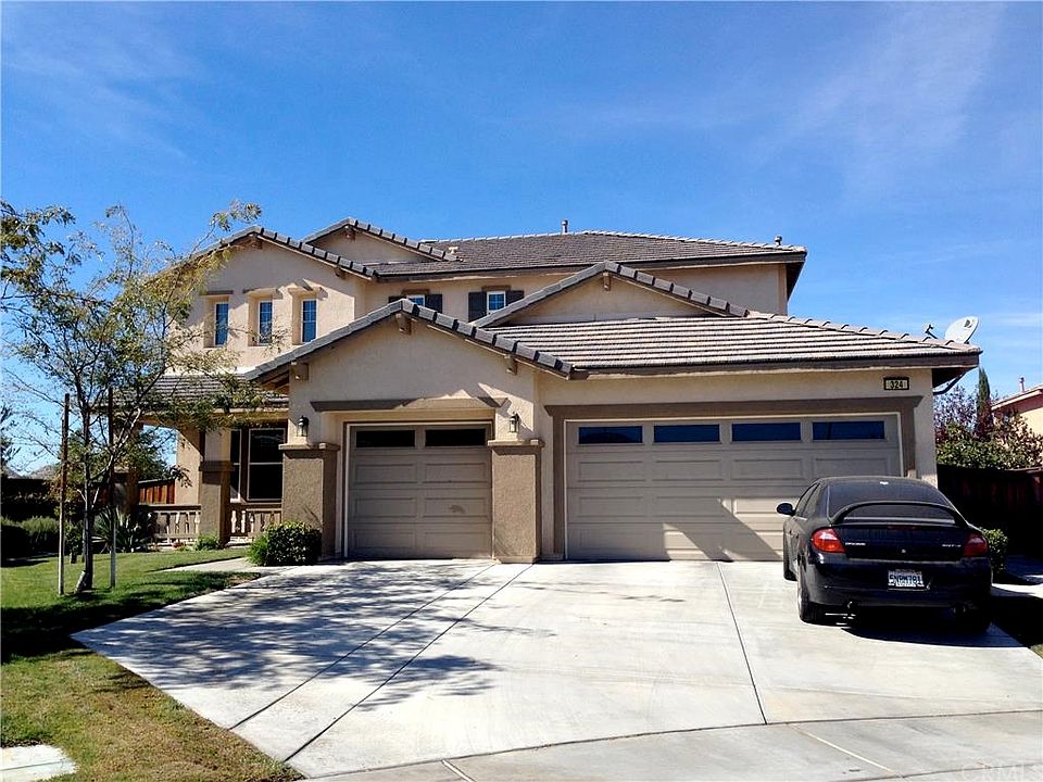 1st image of 324 Percheron Ct