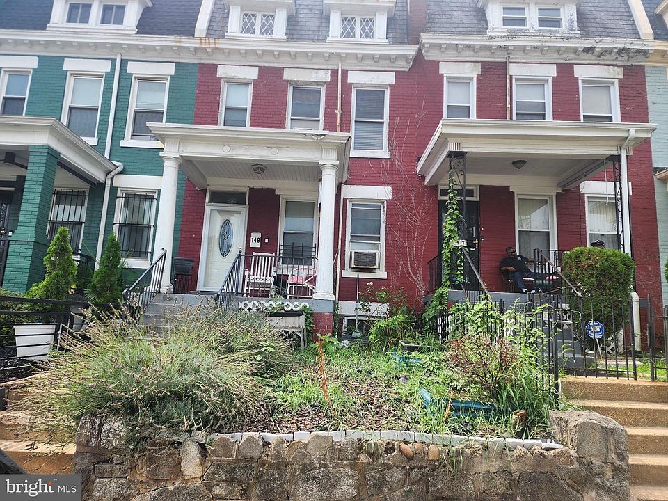 1st image of 149 V St NE