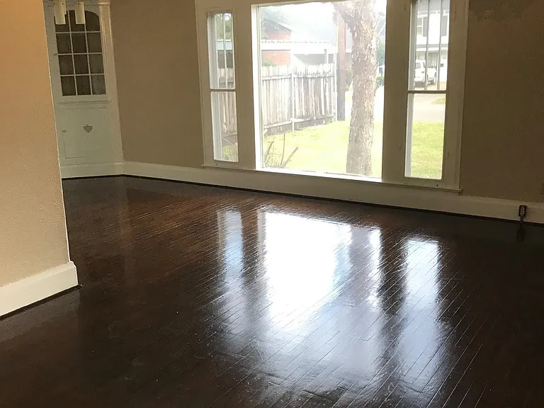 510 Wilson St — Photo 6