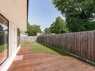 1867 Stafford Dr, Baton Rouge, LA 70810