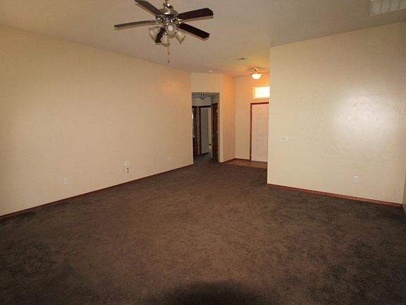 2nd image of 2708 SE 92nd Cir