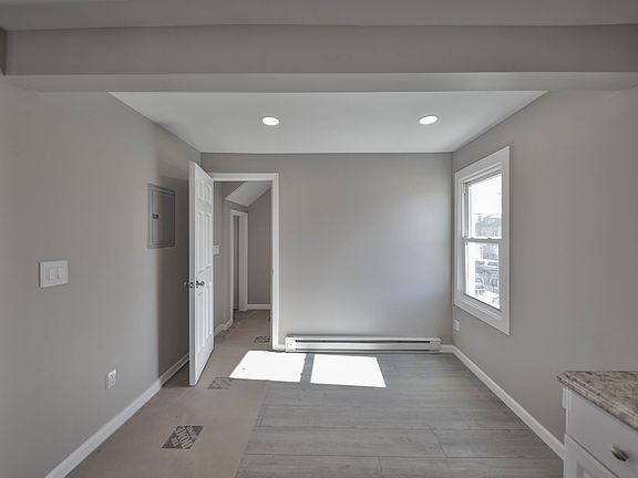 4th image of 427-431 E Central Ave #431C