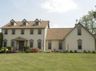 22039 Foxlair Rd, Gaithersburg, MD 20882