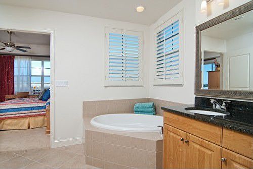 5th image of 3901 Kens Way Unit 3504