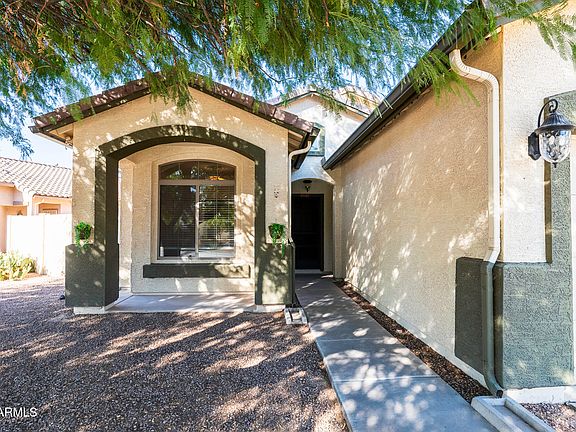 2nd image of 45142 W WINDROSE Drive
