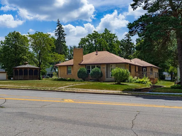 4201 40th Ave N, Robbinsdale, MN 55422