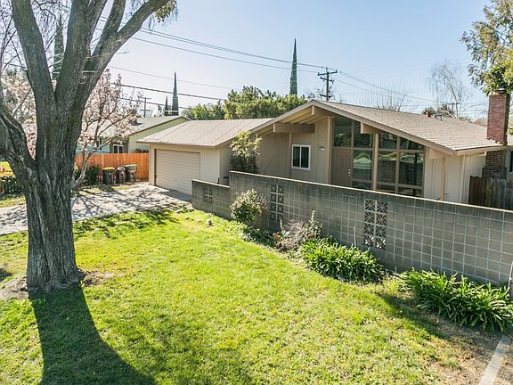 4th image of 4841 Claremont Ave
