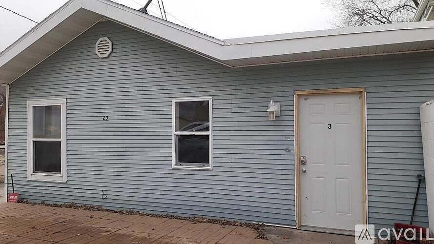 23 1st St SW 3, Nora Springs, IA 50458 Zillow