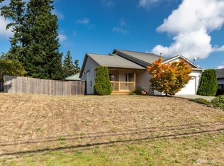 680 W Whidbey Ave, Oak Harbor, WA