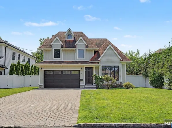 64 Day Ave, Tenafly, NJ 07670